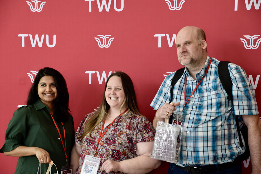 Doswell Health Informatics Conference participants enjoy photo opportunity