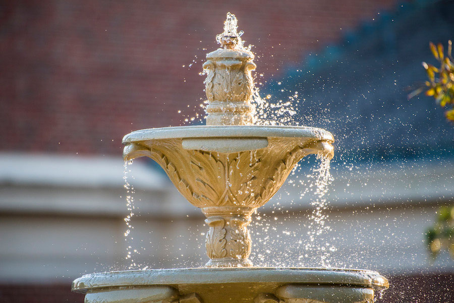 close up of TWU Denton fountain